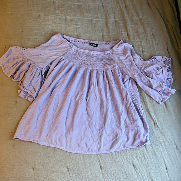 Ana purplee peasant top - Picture 1 of 3